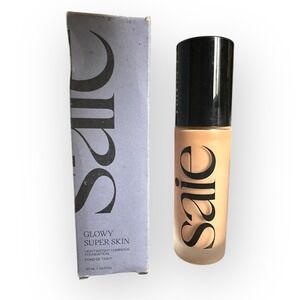 Saie Glowy Super Skin Lightweight Hydrobounce Serum Foundation - Shade 8 - NEW
